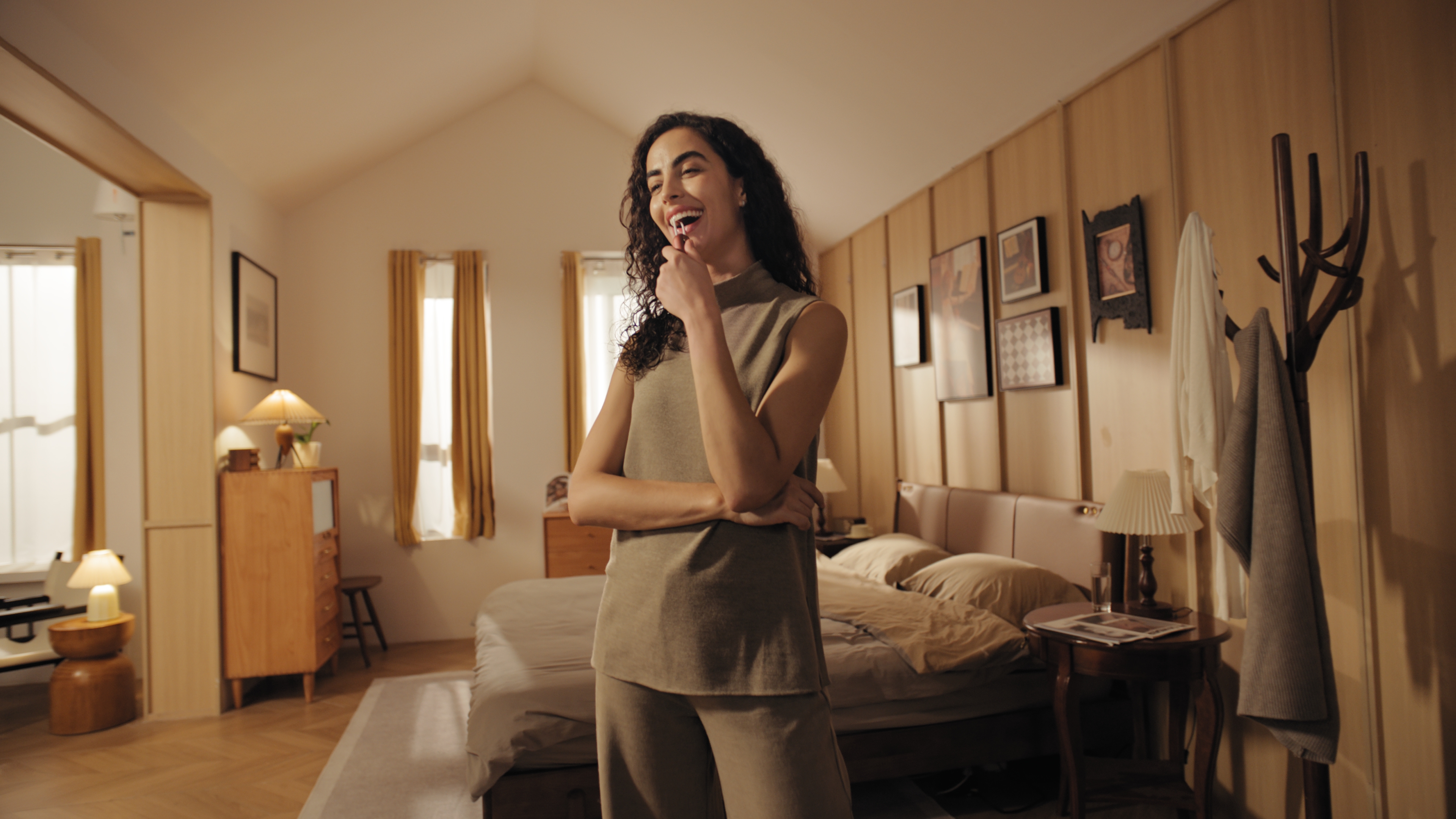 QicoBay P1 — Live Light, Enjoy More