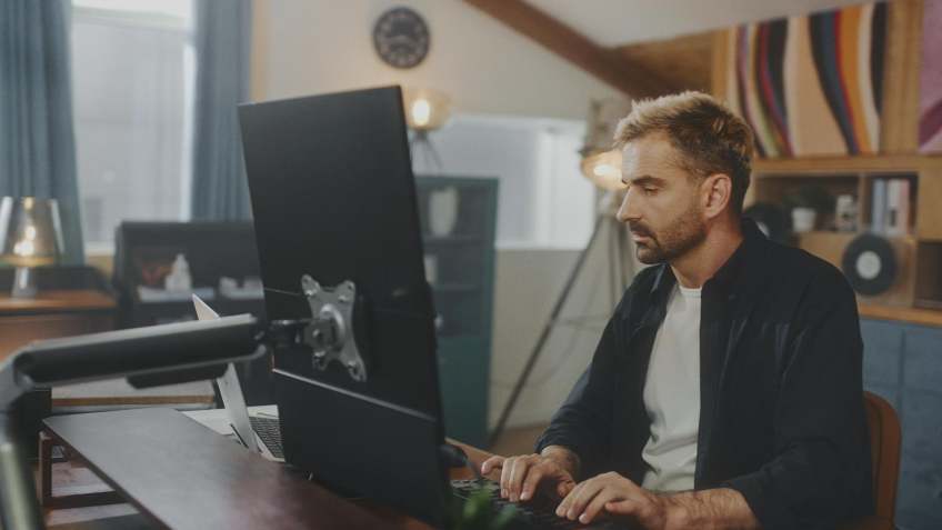 JSAUX FlipGo Crowdfunding Video by dotnfilm