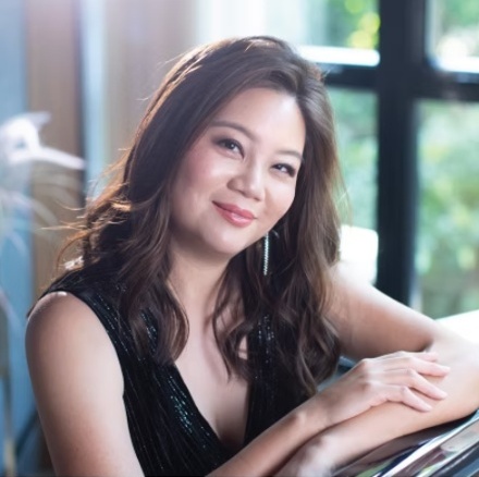  Jacqueline Leung